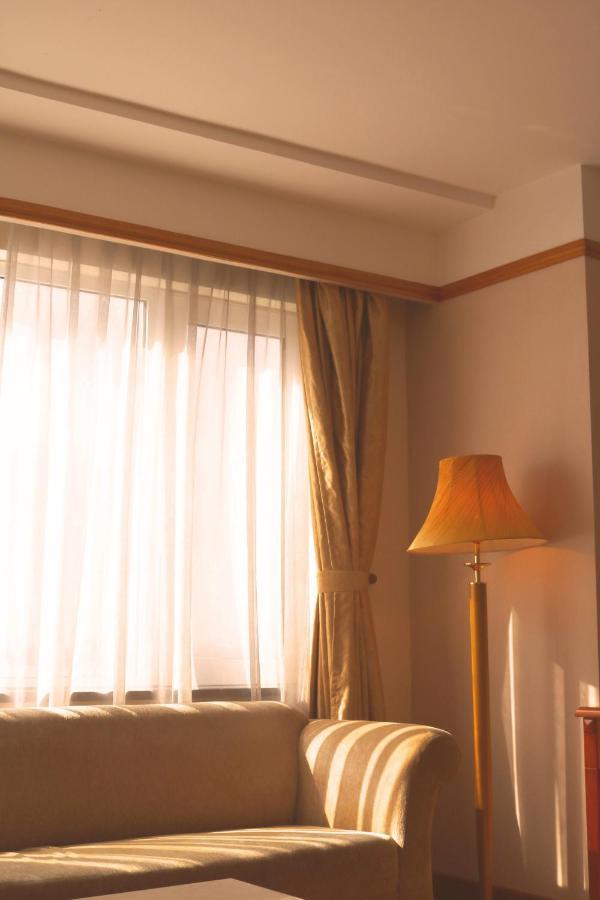 A25 Luxury Hotel Ханой Экстерьер фото